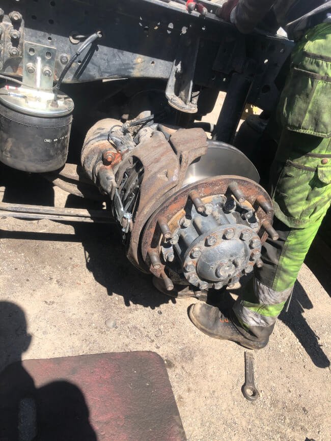 serwis aut ciężarowych z dojazdem